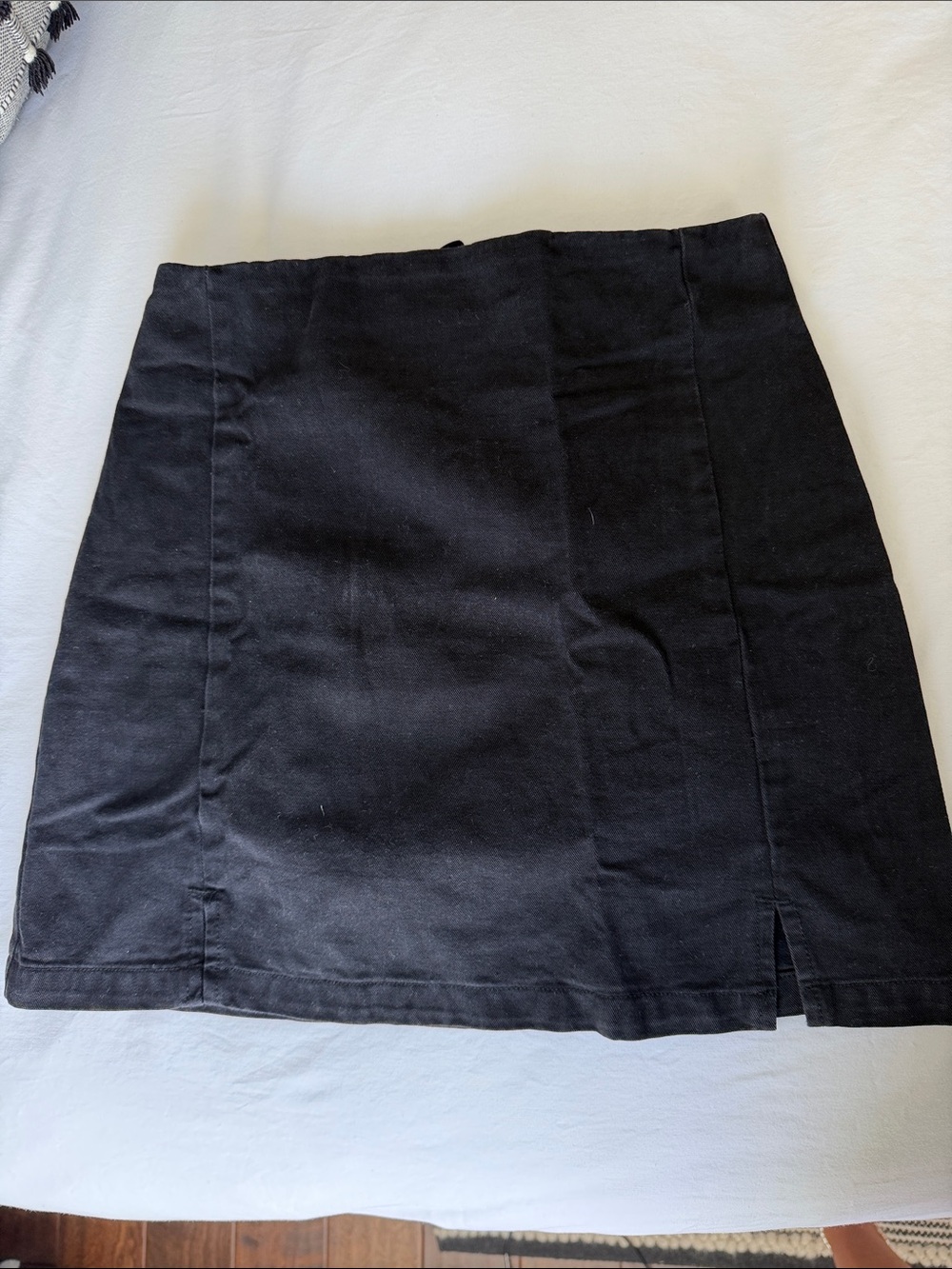 Classic Black Women’s Mini Skirt brandy Melville